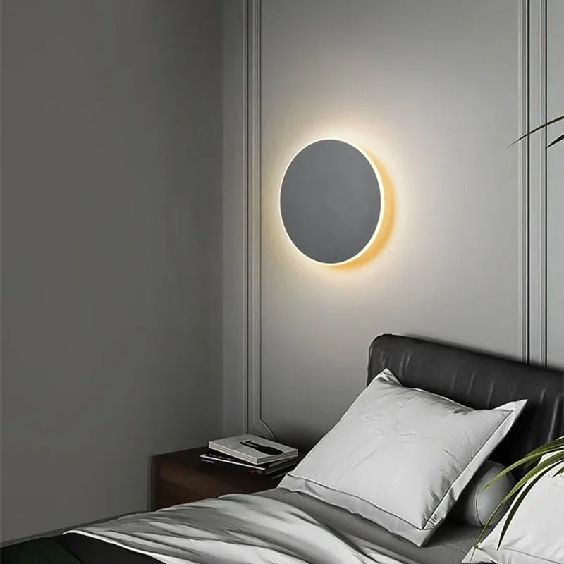 Nowoczesna Kulista Lampa LED na Ścianę z Efektem Połysku
