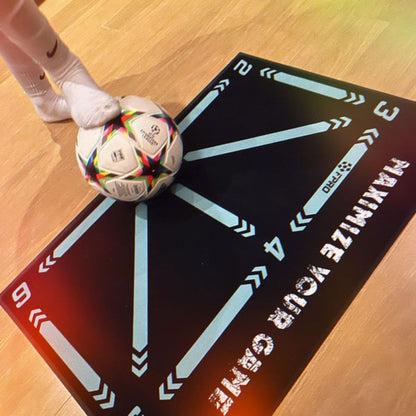 Skarpety antypoślizgowe dołączone do Maty Treningowej Football Pro