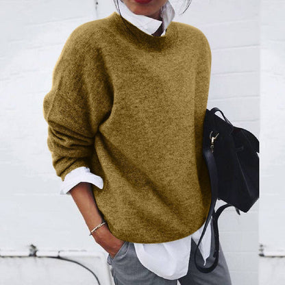 Stylowy sweter kaszmirowy w eleganckim kolorze, widok z przodu