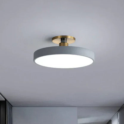 Ciepła Okrągła Lampa Sufitowa LED – Nowoczesne Oświetlenie do Salonu i Sypialni