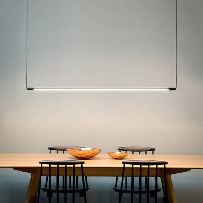 Długa smukła półprzezroczysta lampa sufitowa LED