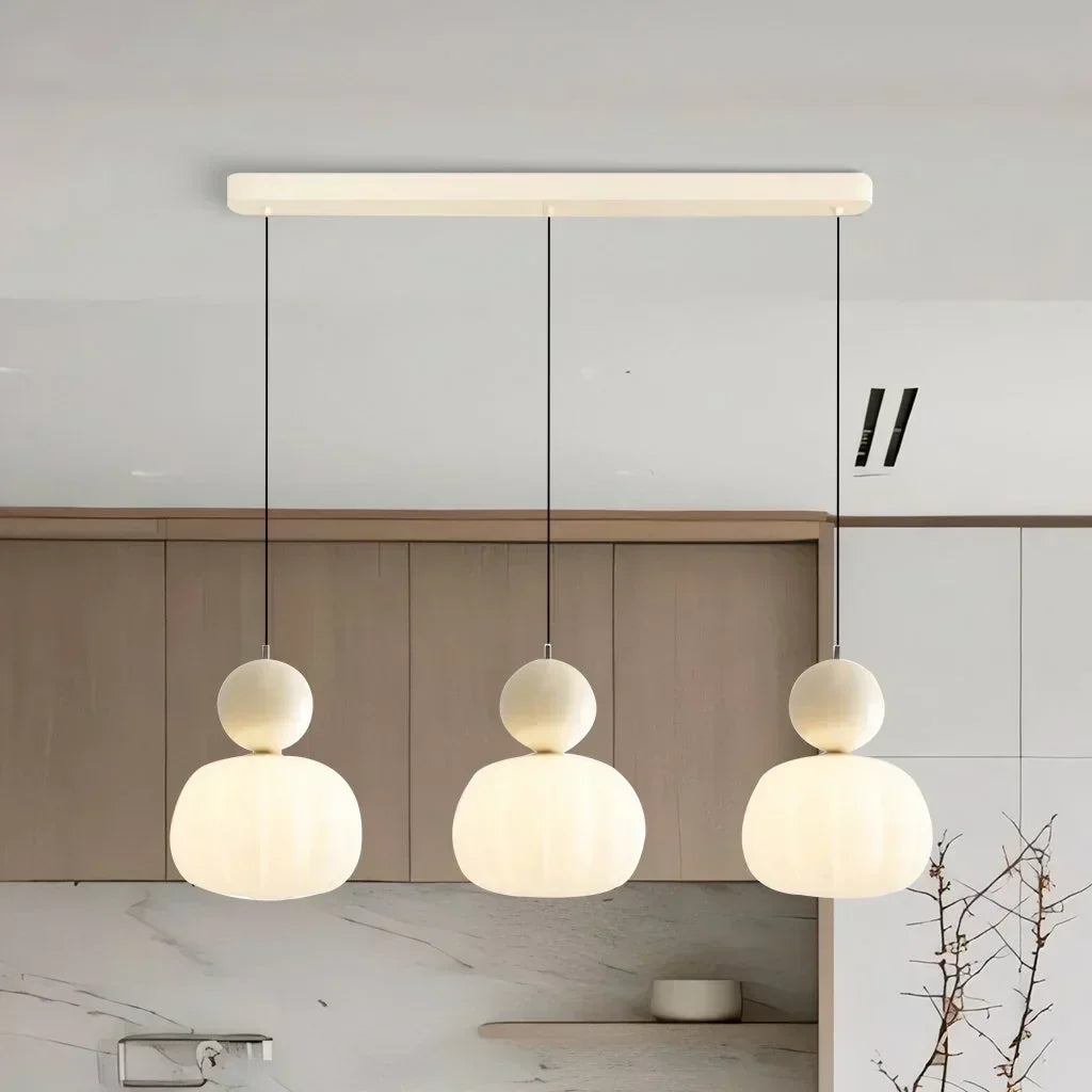 Elegancka Lampa Wisząca w Stylu Art Deco Kremowy Klosz Sufitowy