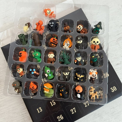 Halloween Kalendarz Adwentowy dla Dzieci z Zabawkami Figurkami Dyni Duch Szkielet