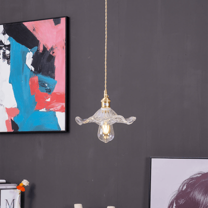 Kwiatowa Lampa Sufitowa Hibiskus – Harmonia Światła i Stylu