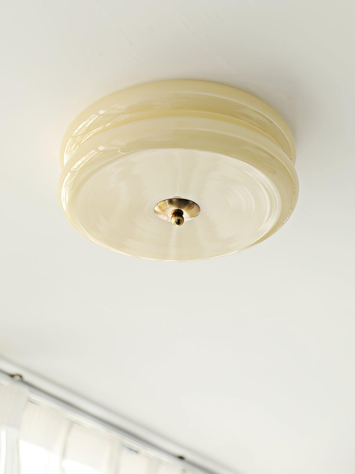 Lampa Sufitowa Art Déco – Elegancja i Styl Vintage LED