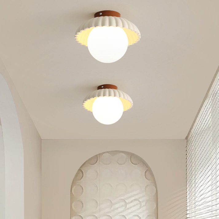 Lampa sufitowa do przedpokoju do montażu natynkowego