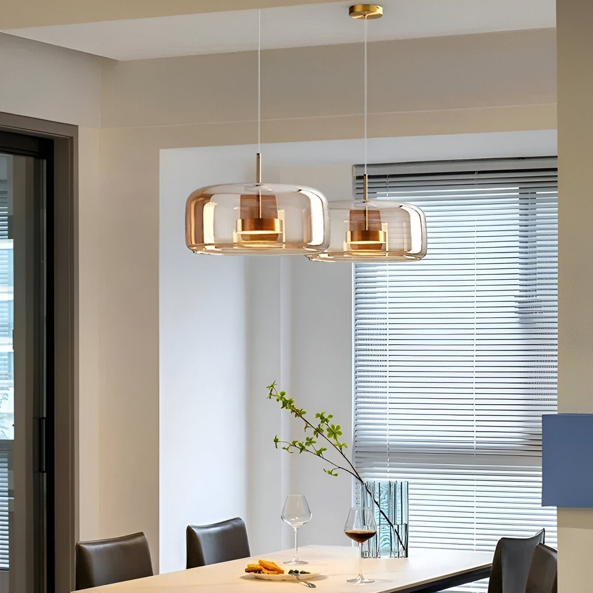 Lampa Sufitowa LED Retro - Potrójny Szklany Klosz, Regulowana Barwa