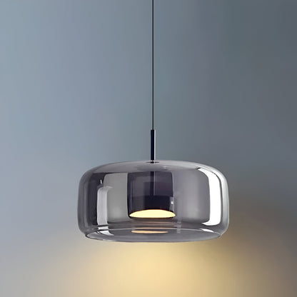Lampa sufitowa w stylu retro z potrójnym kloszem szklanym i regulowanym oświetleniem LED