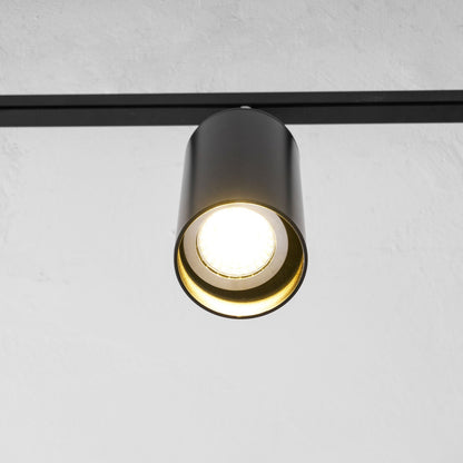 Lampa sufitowa z wieloma głowicami i regulowanymi reflektorami LED