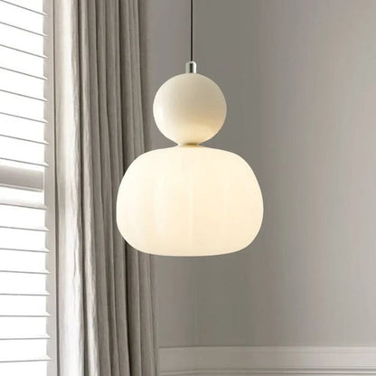 Lampa Wisząca Art Deco w Kremowym Odcieniu – Styl i Wyrafinowanie