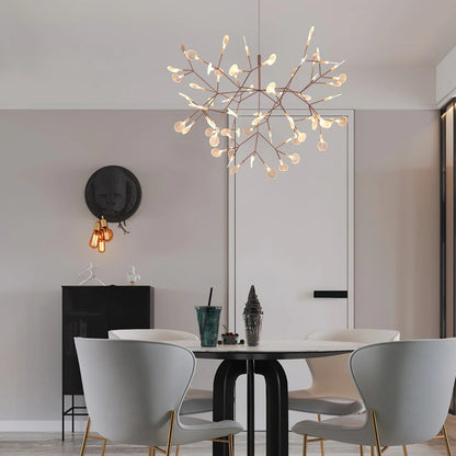 Lampy sufitowe w stylu Firefly – nowoczesny żyrandol typu Sputnik