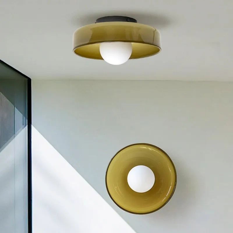 Minimalistyczna skandynawska lampa sufitowa LED ze szkła