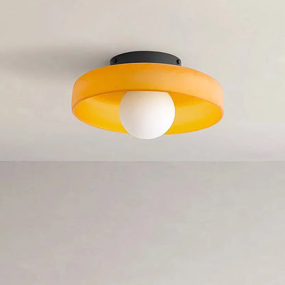 Minimalistyczna skandynawska lampa sufitowa LED ze szkła