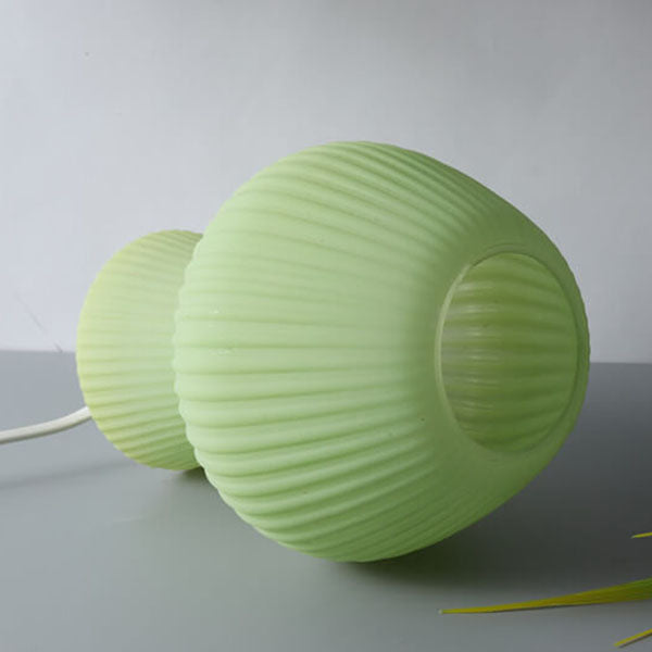 Minimalistyczna lampka nocna w kształcie grzybka