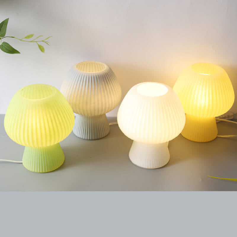 Minimalistyczna lampka nocna w kształcie grzybka