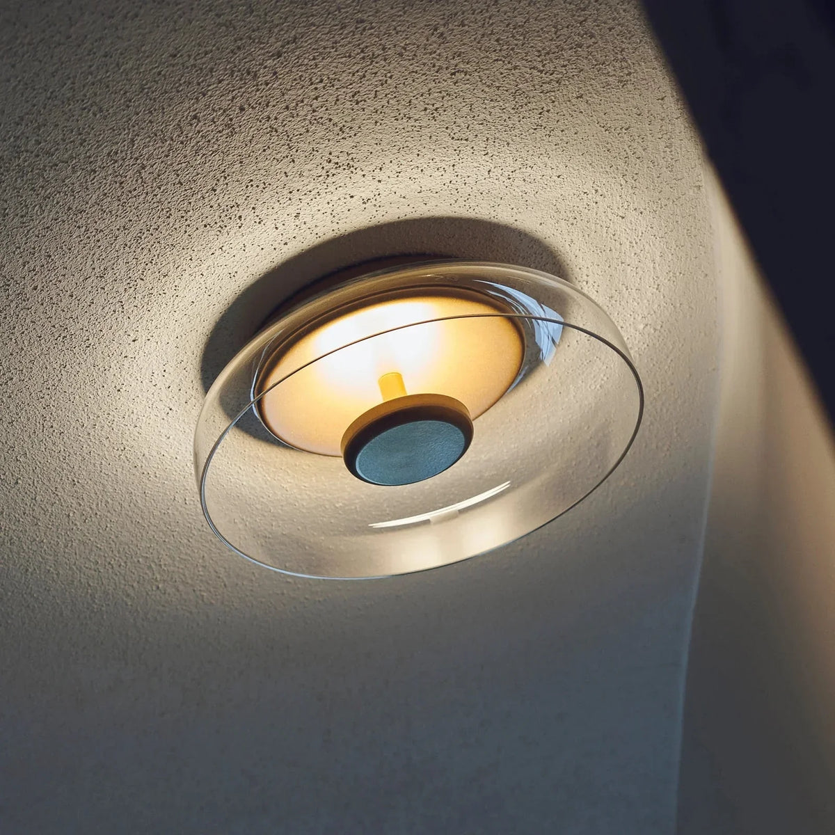 Nowoczesna lampa sufitowa LED z przydymionym szkłem – Ciepła biel do przedpokoju, montaż podtynkowy
