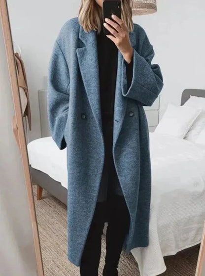 Oversize'owy płaszcz damski