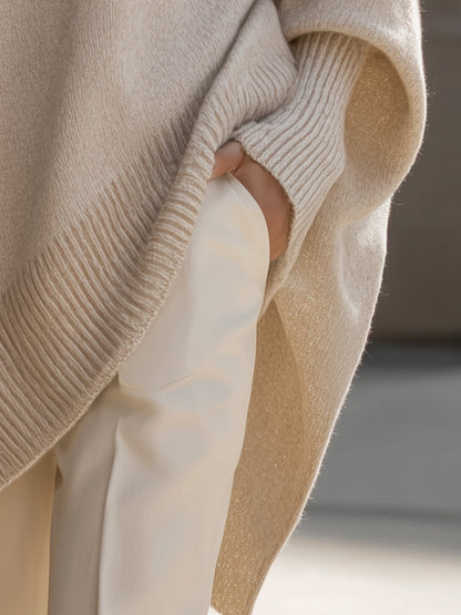 Oversize'owy sweter damski z okrągłym dekoltem - elegancki i wygodny