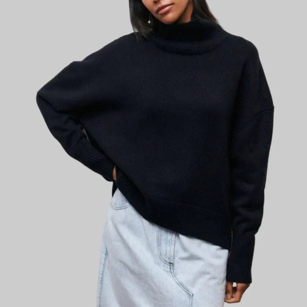 Sweter damski z golfem
