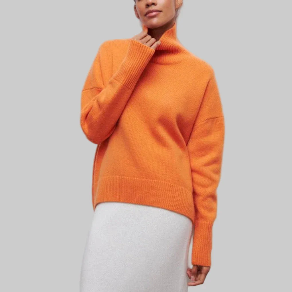 Sweter damski z golfem