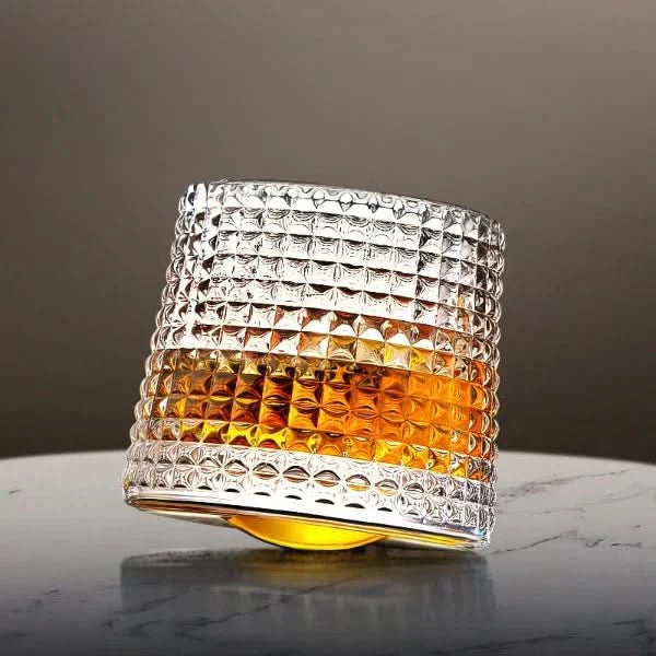 Wirujące szklanki do whisky stylizowane na Edo – Kunszt i Elegancja