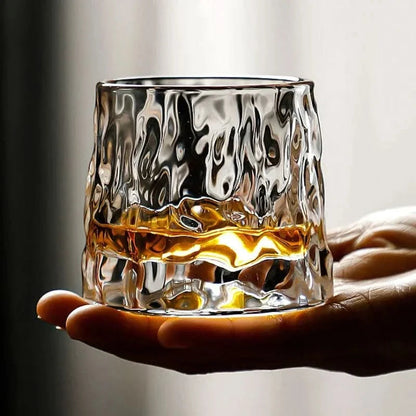 Wirujące szklanki do whisky stylizowane na Edo – Kunszt i Elegancja