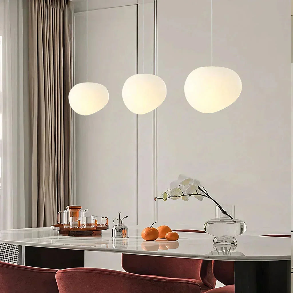 Wisząca lampa sufitowa matowe szkło styl kamyczkowy jadalnia salon