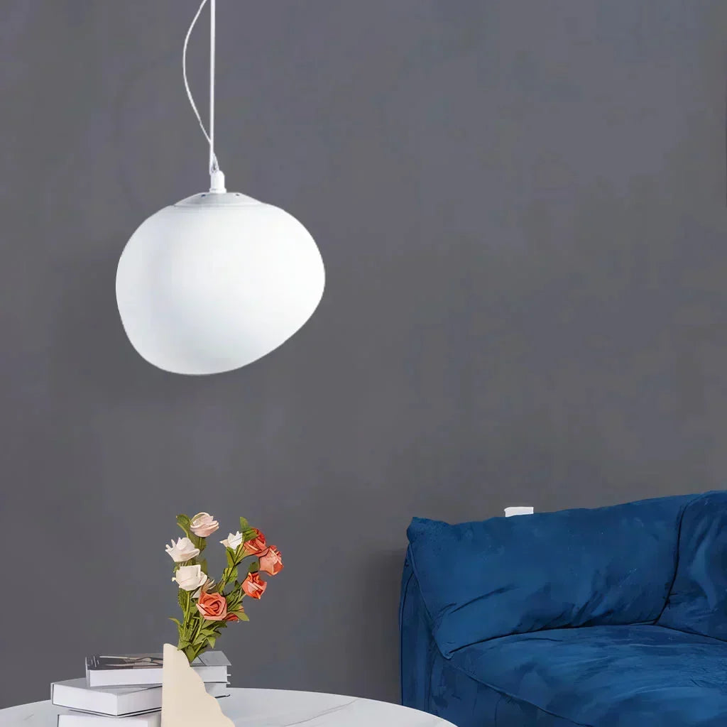 Wisząca lampa sufitowa matowe szkło styl kamyczkowy jadalnia salon